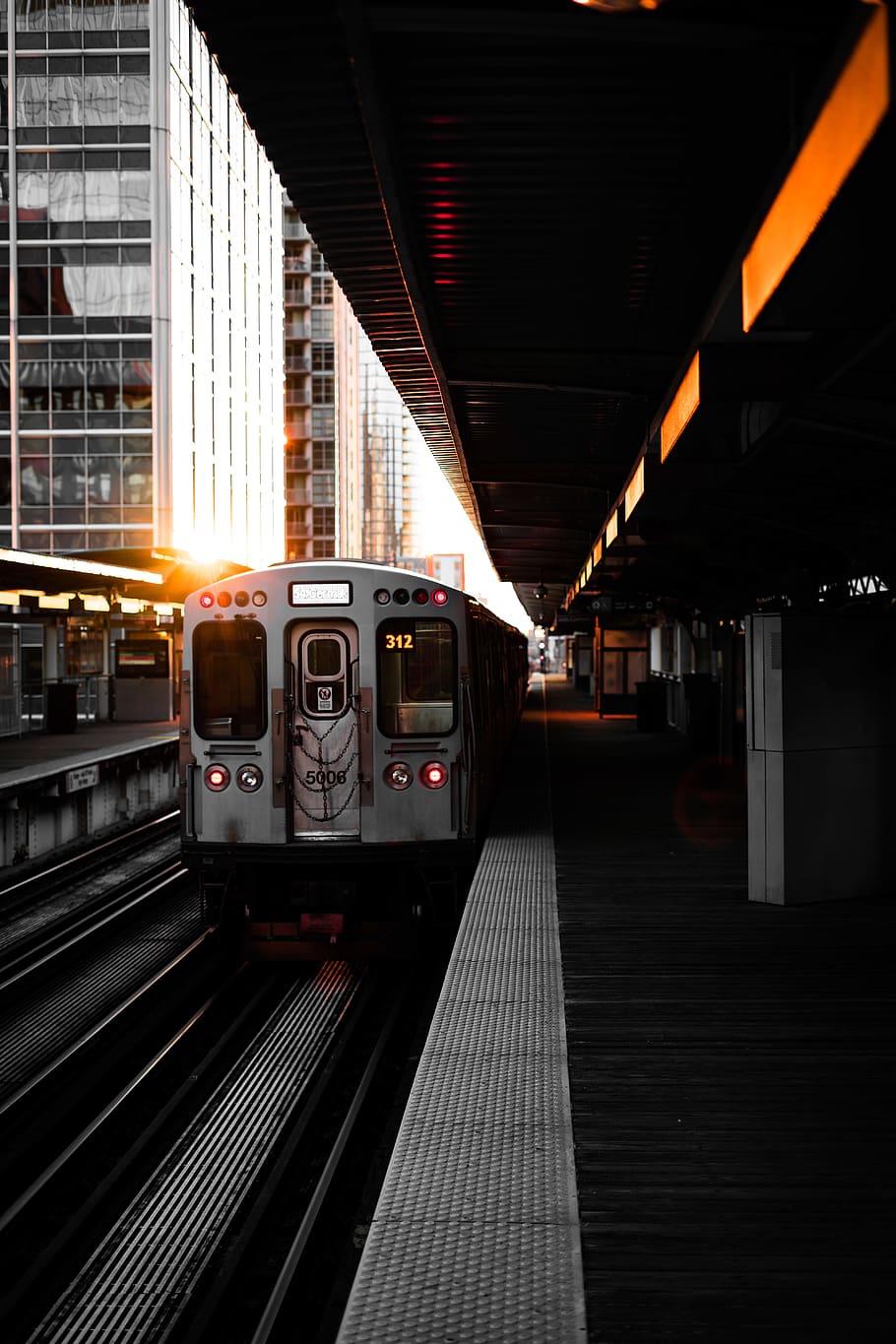 Train Passing by at Train Station, architecture, blur, building HD wallpaper