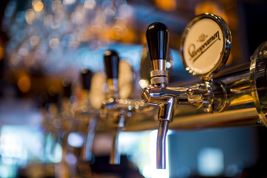 Stainless Steel Beer Dispenser, alcohol, ale, bar, beverage, blur, HD wallpaper