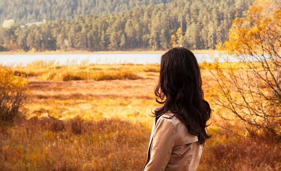 Woman Facing River Between Brown Fields, beautiful, daylight HD wallpaper