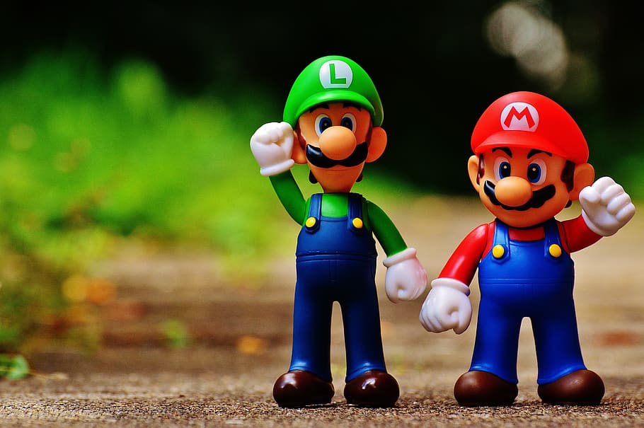 Macro Photography of Mario and Luigi Plastic Toy, blur, blurry