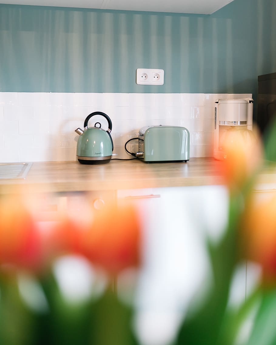 Kitchen Appliances On Counter, blur, breakfast, coffee, cooking, HD wallpaper