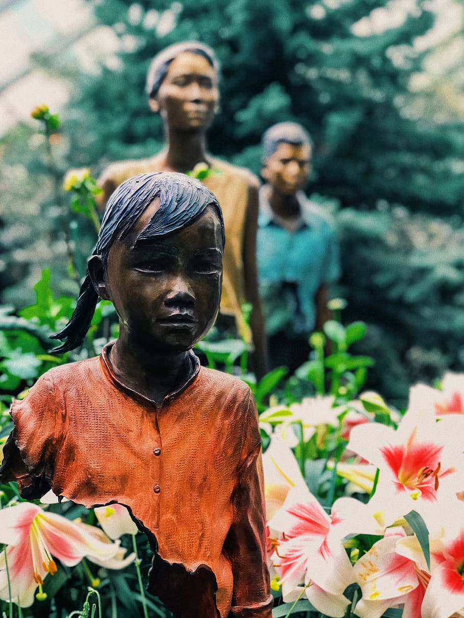 three statue, human, person, singapore, cloud forest, plant, blossom HD wallpaper