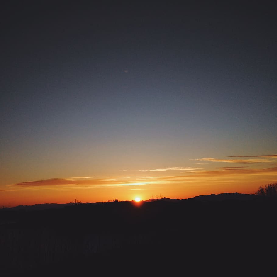 sun, sunlight, sky, sunset, beauty in nature, silhouette, tranquility HD wallpaper