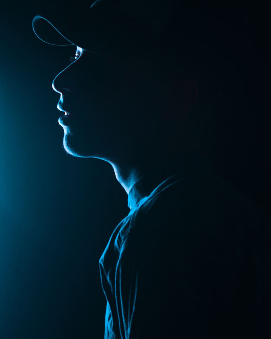320x568px | free download | HD wallpaper: blue, black, thinking, studio  shot, one person, black background | Wallpaper Flare
