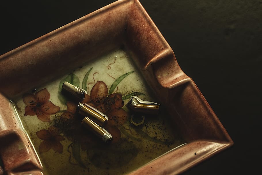 ash tray, cigaret, ceramic, flower, rain, metal, indoors, close-up HD wallpaper