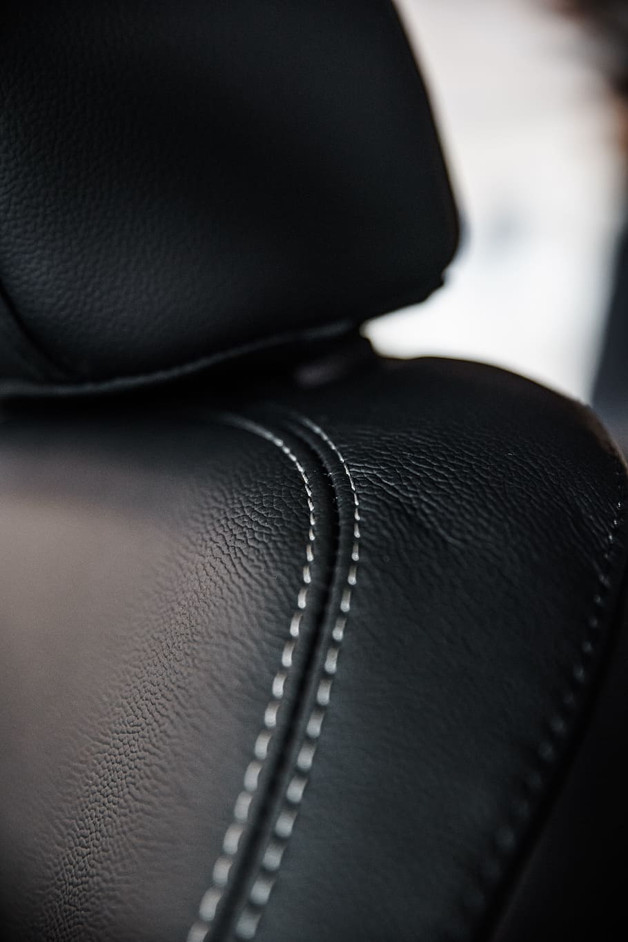 Macro Photography of Black Leather Seat, classic, close-up, dark HD wallpaper