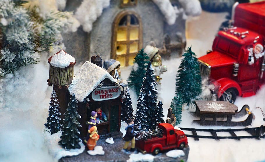 Christmas tree figurines, sleigh, fir, eve, holiday, winter, snow HD wallpaper