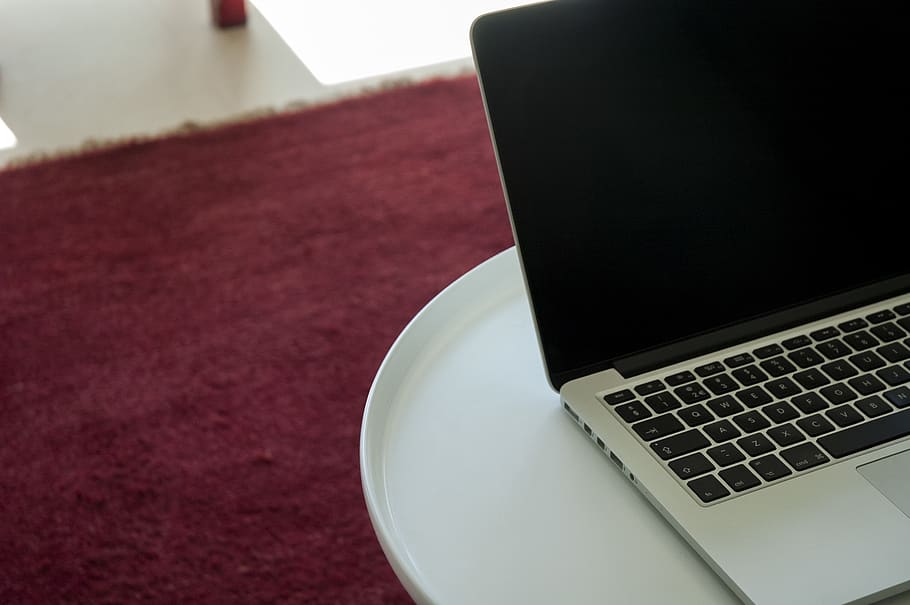 laptop, table, carpet, apple, computer, technology, connection HD wallpaper