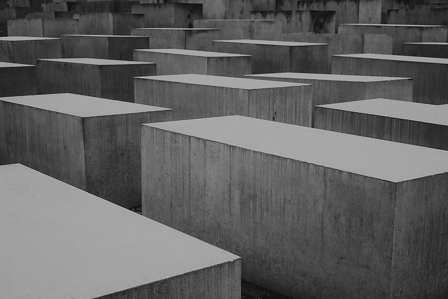 rectangular grey wooden table, concrete, floor, maze, labyrinth HD wallpaper