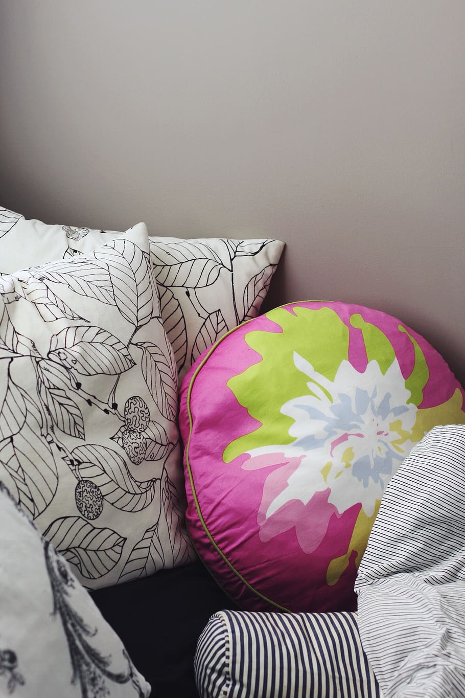 canada, vancouver, comfy, cosy, sleep, snuggle, rest, home HD wallpaper