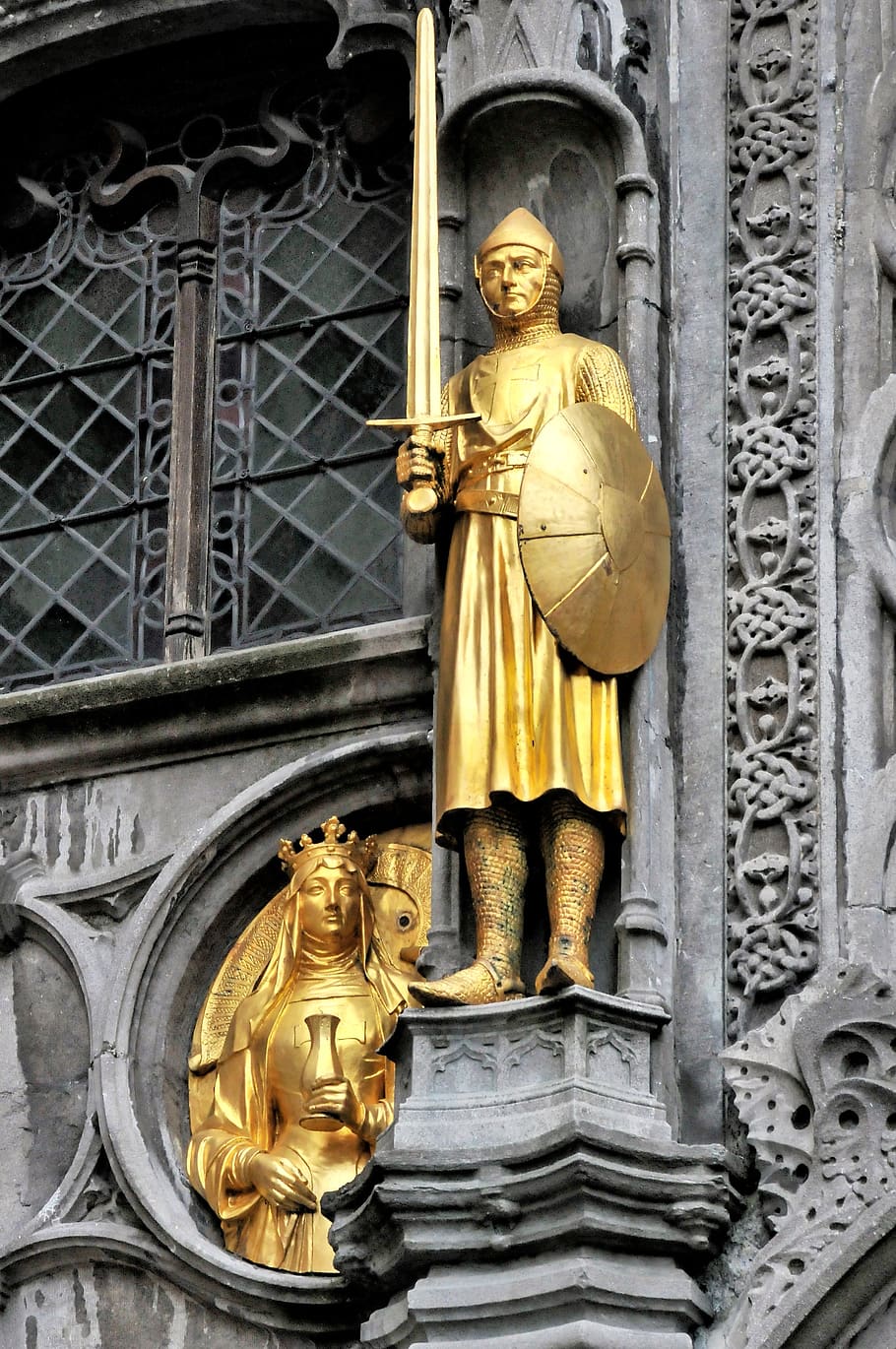 bruges, belgium, statues, old, gold, knight, queen, sword, representation HD wallpaper