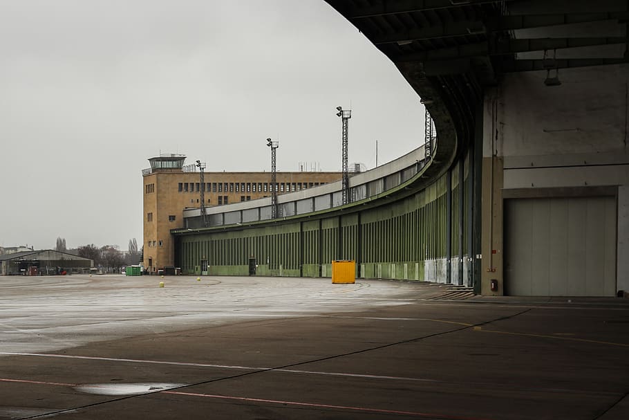 building, airport, urban, asphalt, tarmac, grey, Berlin, Tempelhof, HD wallpaper
