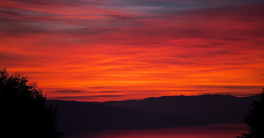 Silhouette of Mountain Near Body of Water during Sunset, dark HD wallpaper