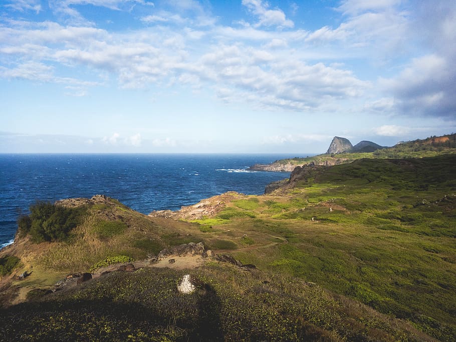 Photography Of Hill Near Body Of Water, cliff, coast, daylight HD wallpaper