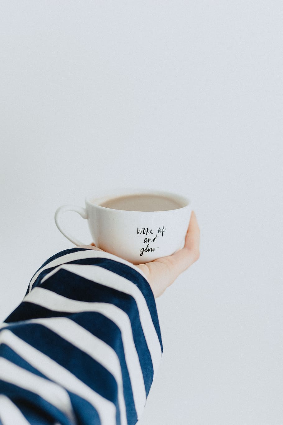 white ceramic teacup, drink, mug, studio shot, food and drink HD wallpaper