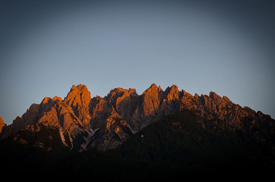 brown mountain during day time, nature, outdoors, mountain range HD wallpaper