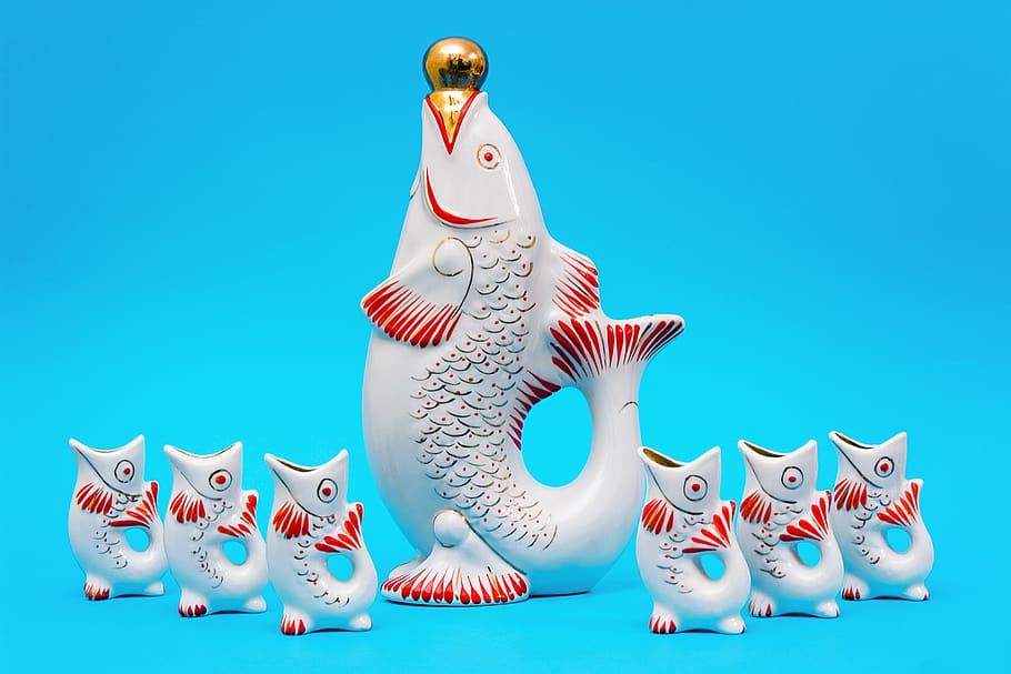 foods, drinks, blue background, animal representation, animal themes HD wallpaper