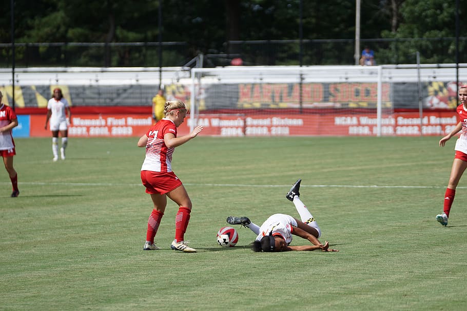 soccer, terps, cornhuskers, sport, group of people, sports equipment HD wallpaper