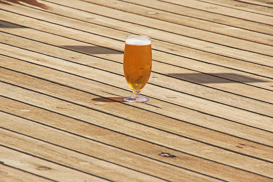 Clear Short-stem Wine Glass on Parquet Flooring, beer, board