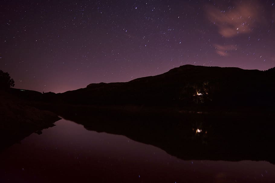 brown glass bottle, night sky, star, galaxy, hillside, reflectioon HD wallpaper