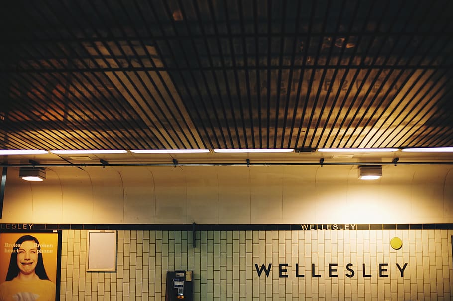 toronto, wellesley, canada, train, ttc, station, subway, red rocket HD wallpaper