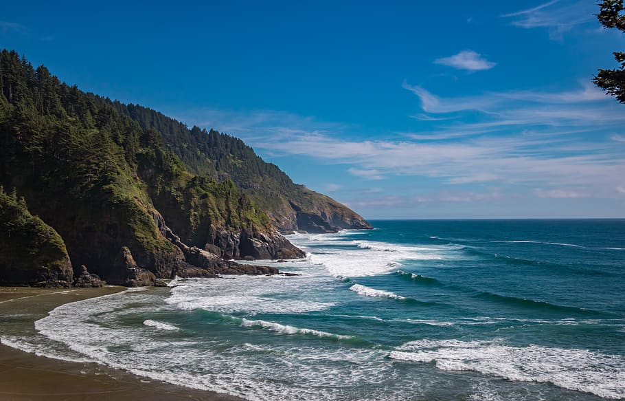 seashore under blue sky, promontory, coast, nature, ocean, outdoors HD wallpaper