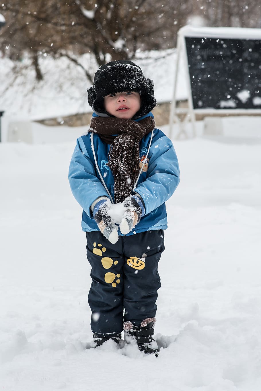Toddler Standing On Snow Holding Snowball, boy, child, cold, enjoyment HD wallpaper
