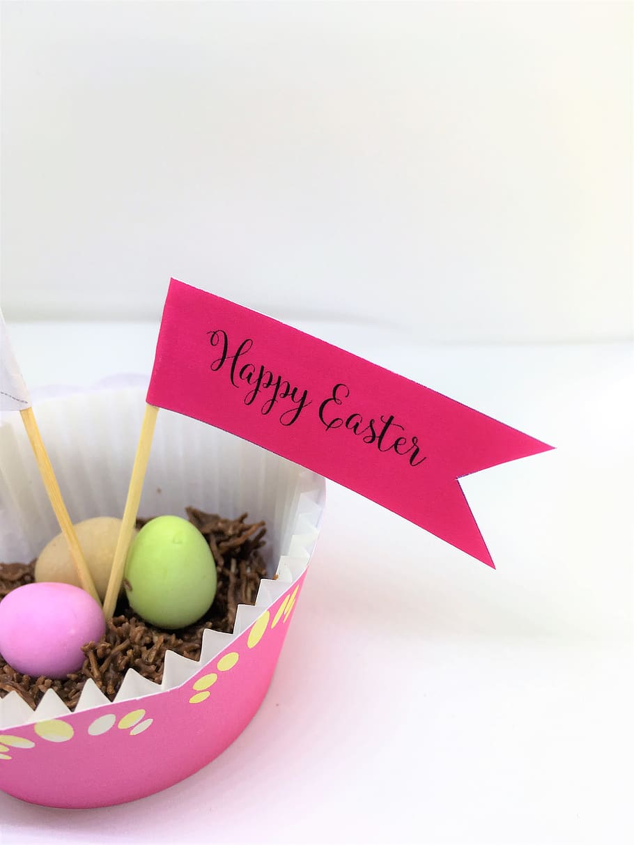 happy easter, easter eggs, easter cake, cupcake, rice crispie bun HD wallpaper