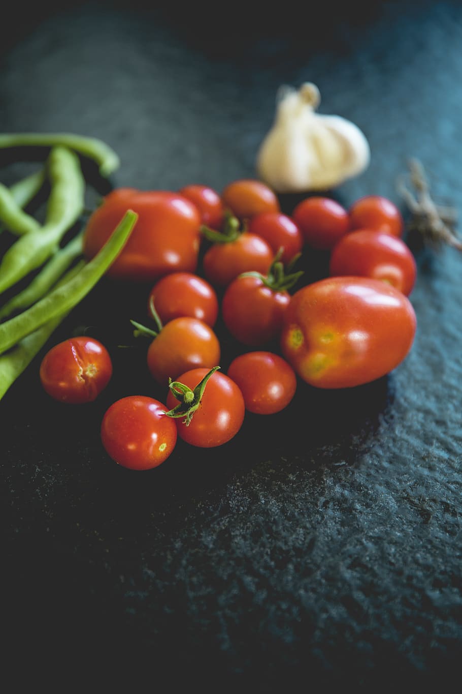 red, tomato, fruit, vegetable, food, garlic, bean, food and drink HD wallpaper