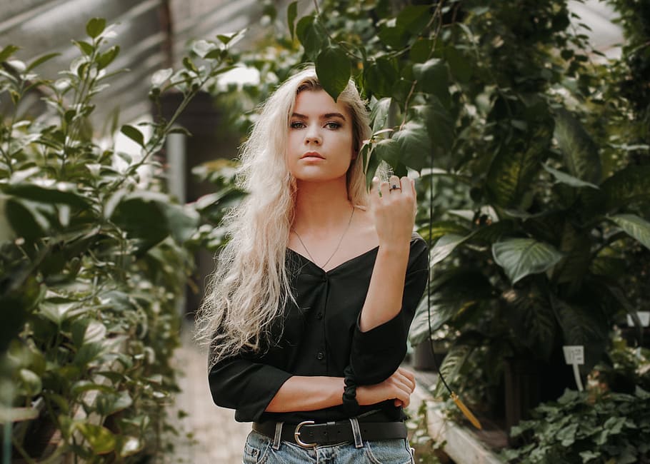 accessory, blonde, hipster, foilage, greenhouse, fashion, skater HD wallpaper