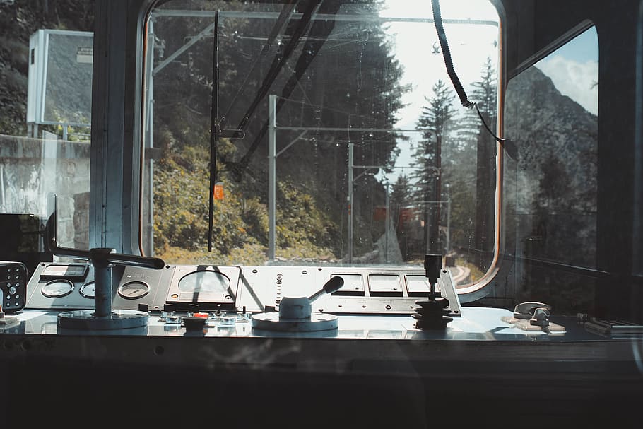 black and gray train deck, chamonix, france, controller, mecanic HD wallpaper