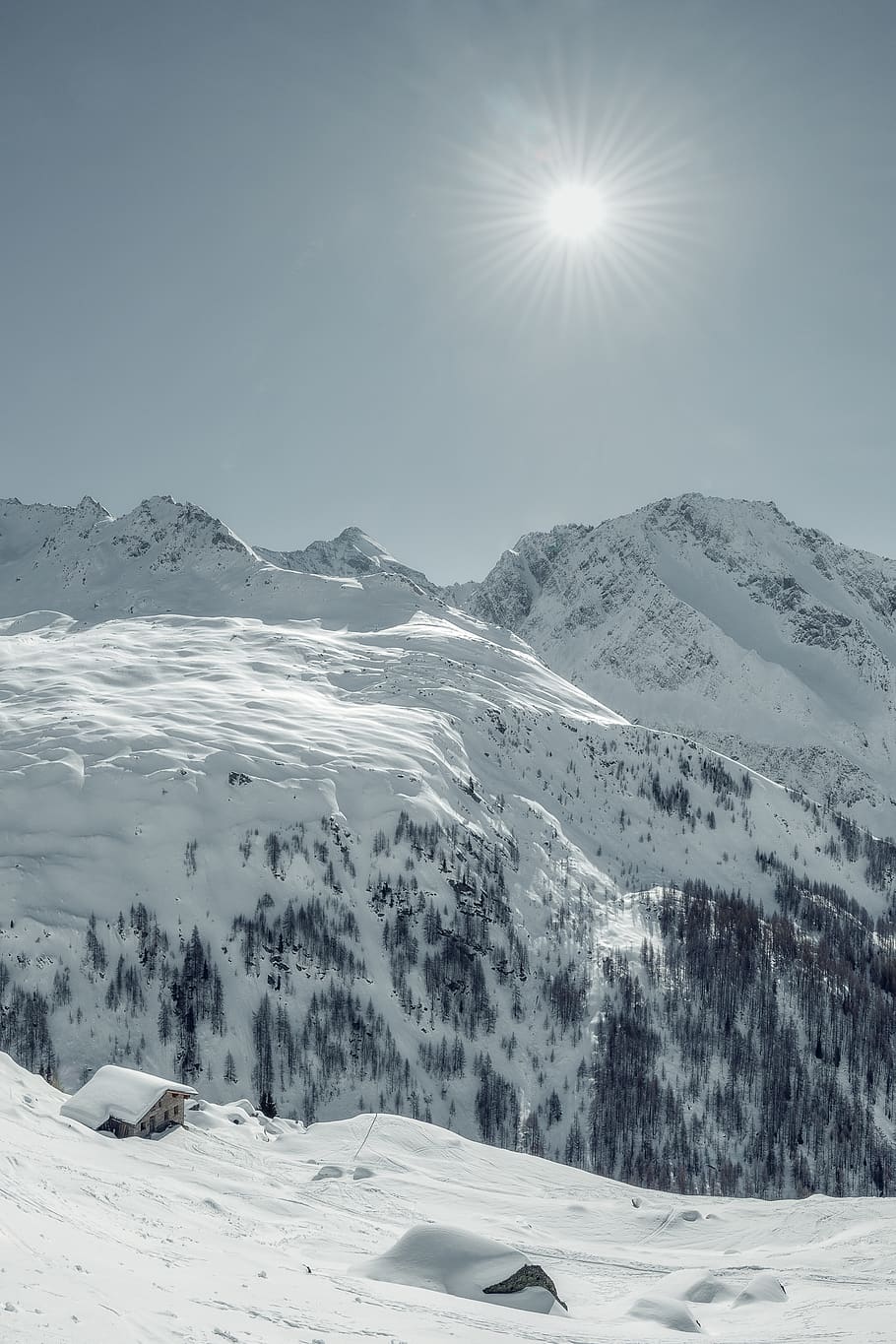 mountain covered by snow during daytime, winter, cold temperature HD wallpaper
