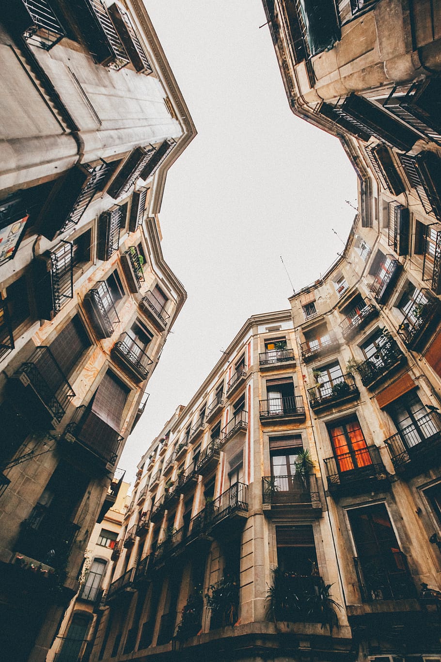 spain, barcelona, building exterior, architecture, built structure HD wallpaper