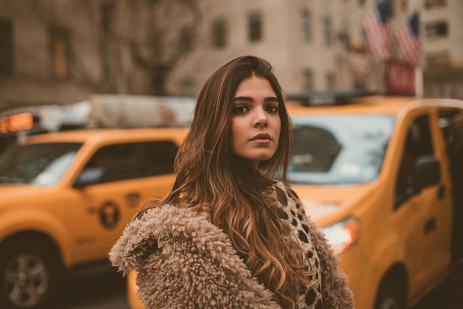 woman looking at camera, car, mode of transportation, motor vehicle HD wallpaper