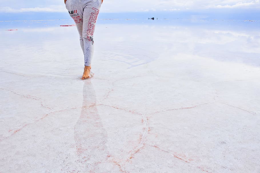 person, human, uyuni, apparel, clothing, bolivia, sleeve, water HD wallpaper