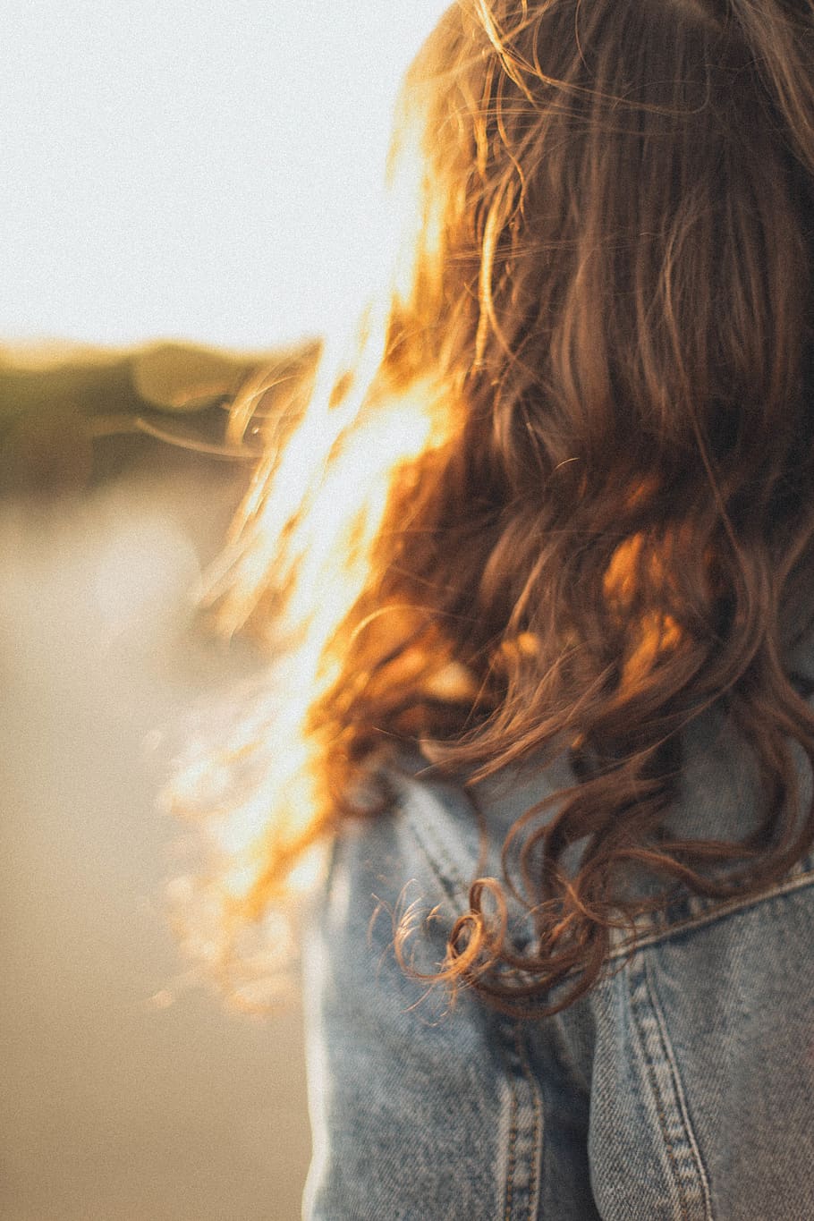 Woman in Blue Denim Jacket, back view, beautiful, color, daylight HD wallpaper