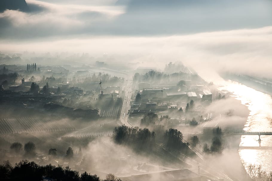 fog, sun, godrays, sunrays, landscape, town, beauty in nature HD wallpaper
