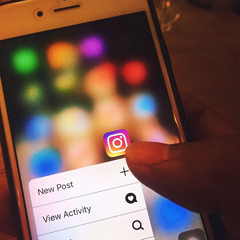mobile, phone, gadget, apple, instagram, application, human body part HD wallpaper