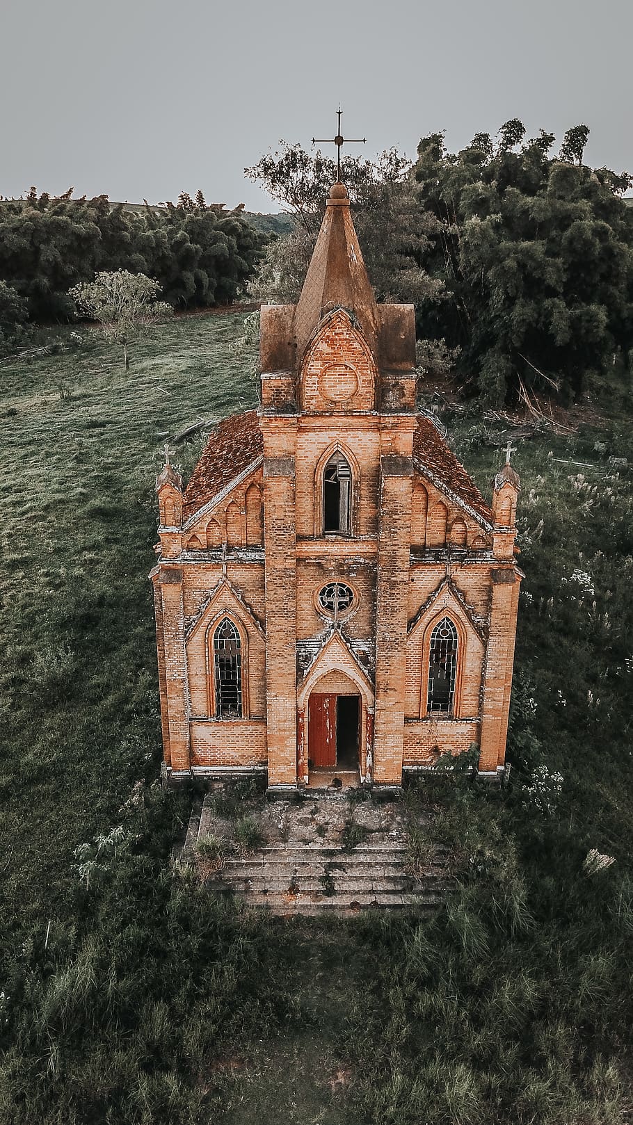 brown church, steeple, architecture, building, tower, spire, brazil HD wallpaper