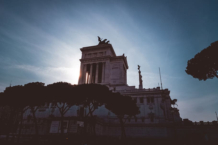 White Landmark, architecture, building, columns, Heritage, low angle photography HD wallpaper