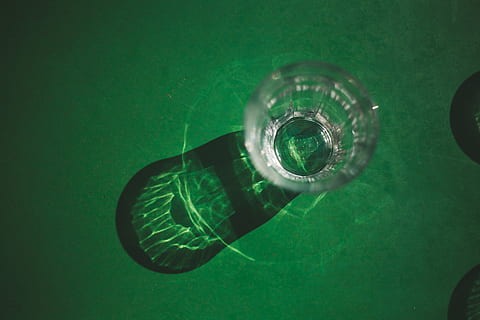 bottle, sea life, turtle, reptile, animal, light, beverage HD wallpaper