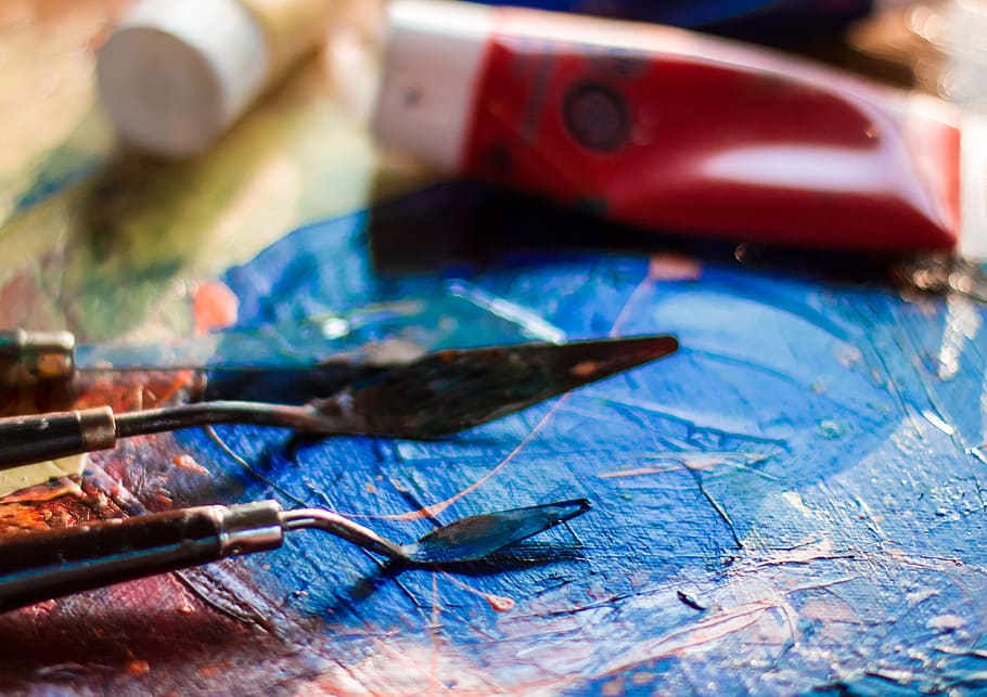 painter, knife, brush, artist, crafts, color, blue, easel, paint tube, HD wallpaper
