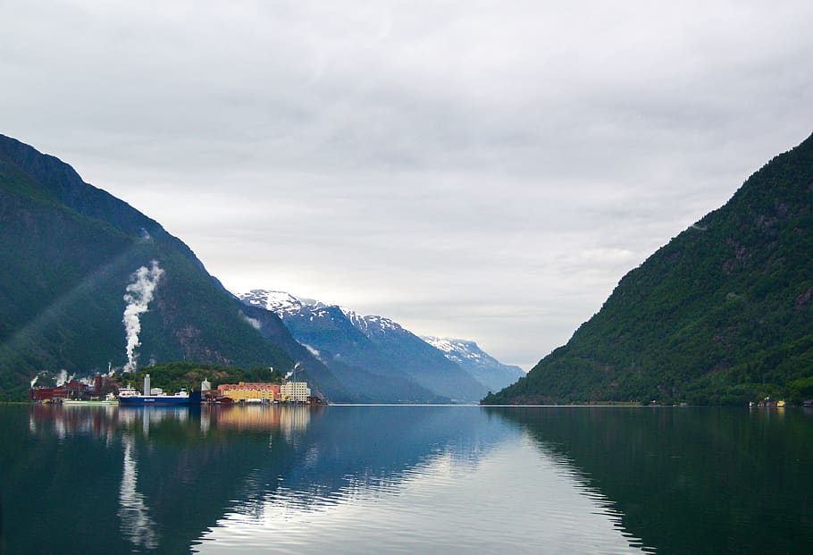 norway, odda, mountains, snow, fjord, beautiful, trees, lake HD wallpaper