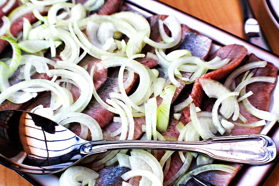 maties, fish, fresh, herring, appetizing, delicious, onion HD wallpaper
