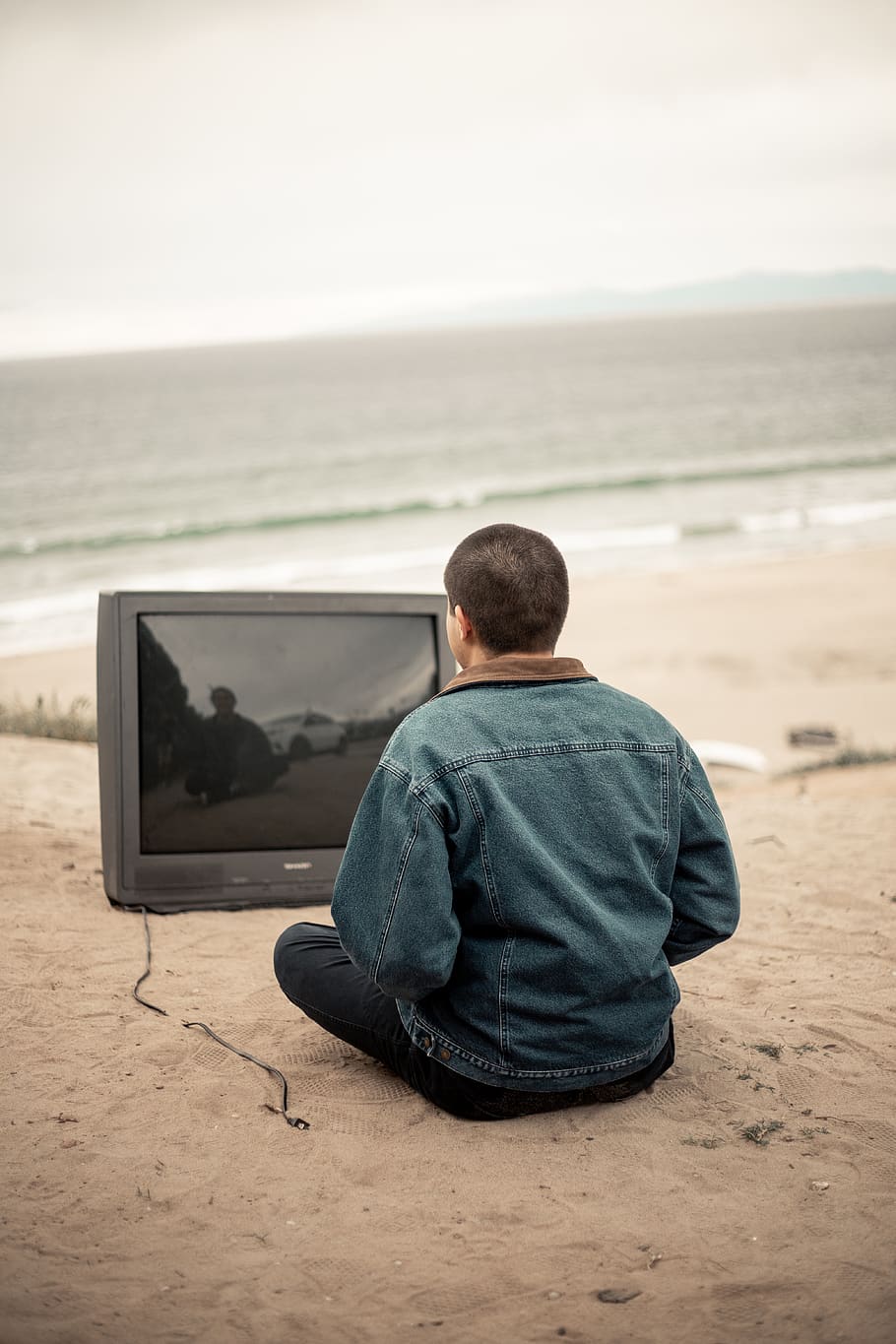 monitor, electronics, display, screen, tv, television, person HD wallpaper