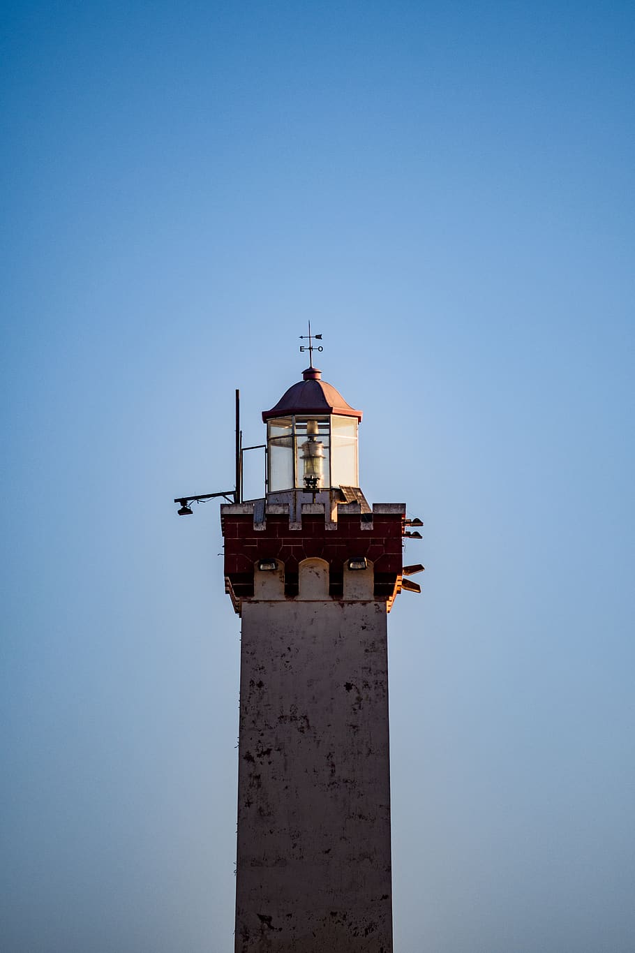 tower, architecture, building, lighthouse, beacon, sky, housing HD wallpaper