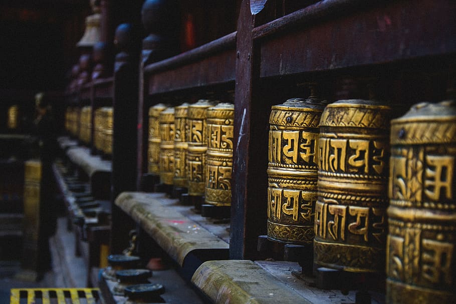 brass-colored urns, shelf, text, belief, large group of objects HD wallpaper