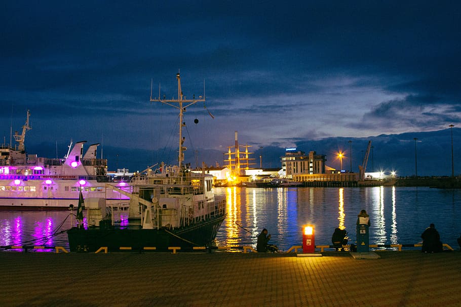 White Boat Near Dock during Nighttime, bay, building, clouds HD wallpaper