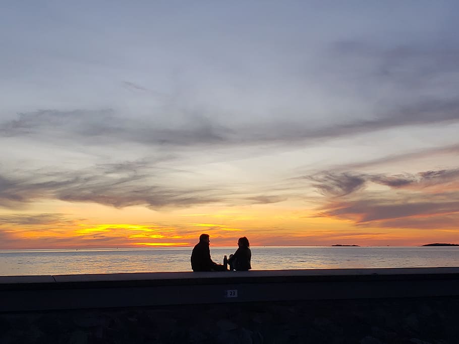 sunset, riverside, couple, sky, cloud - sky, water, sea, scenics - nature HD wallpaper