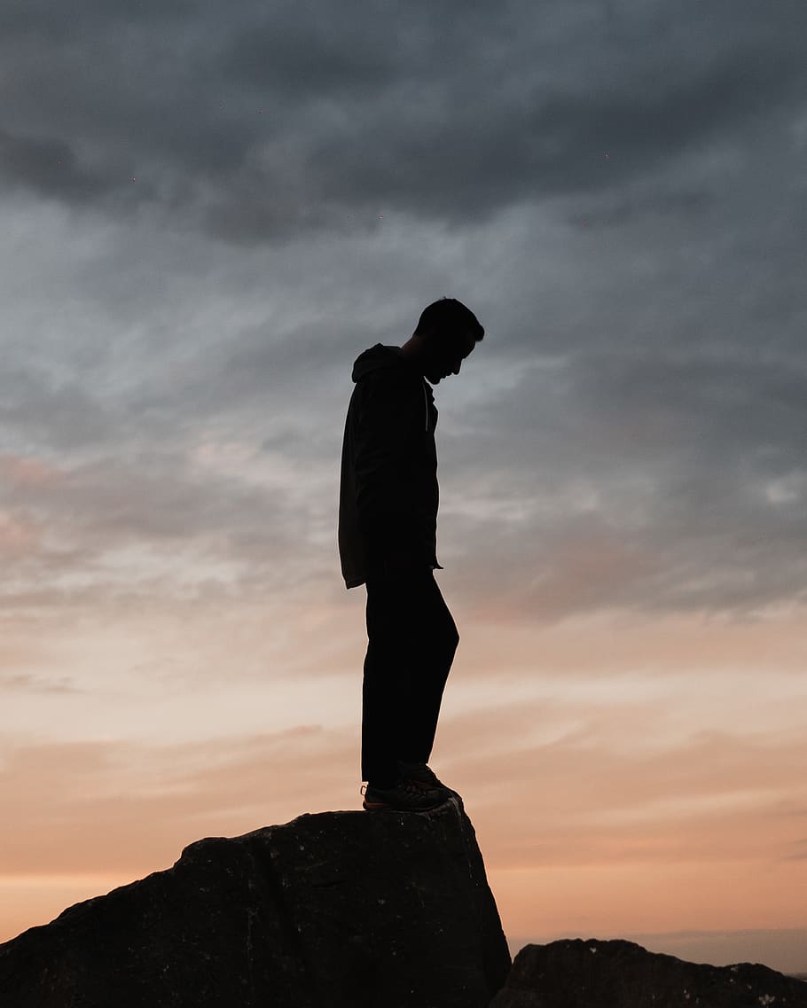 man standing on rock, sky, cloud - sky, one person, sunset, rock - object HD wallpaper